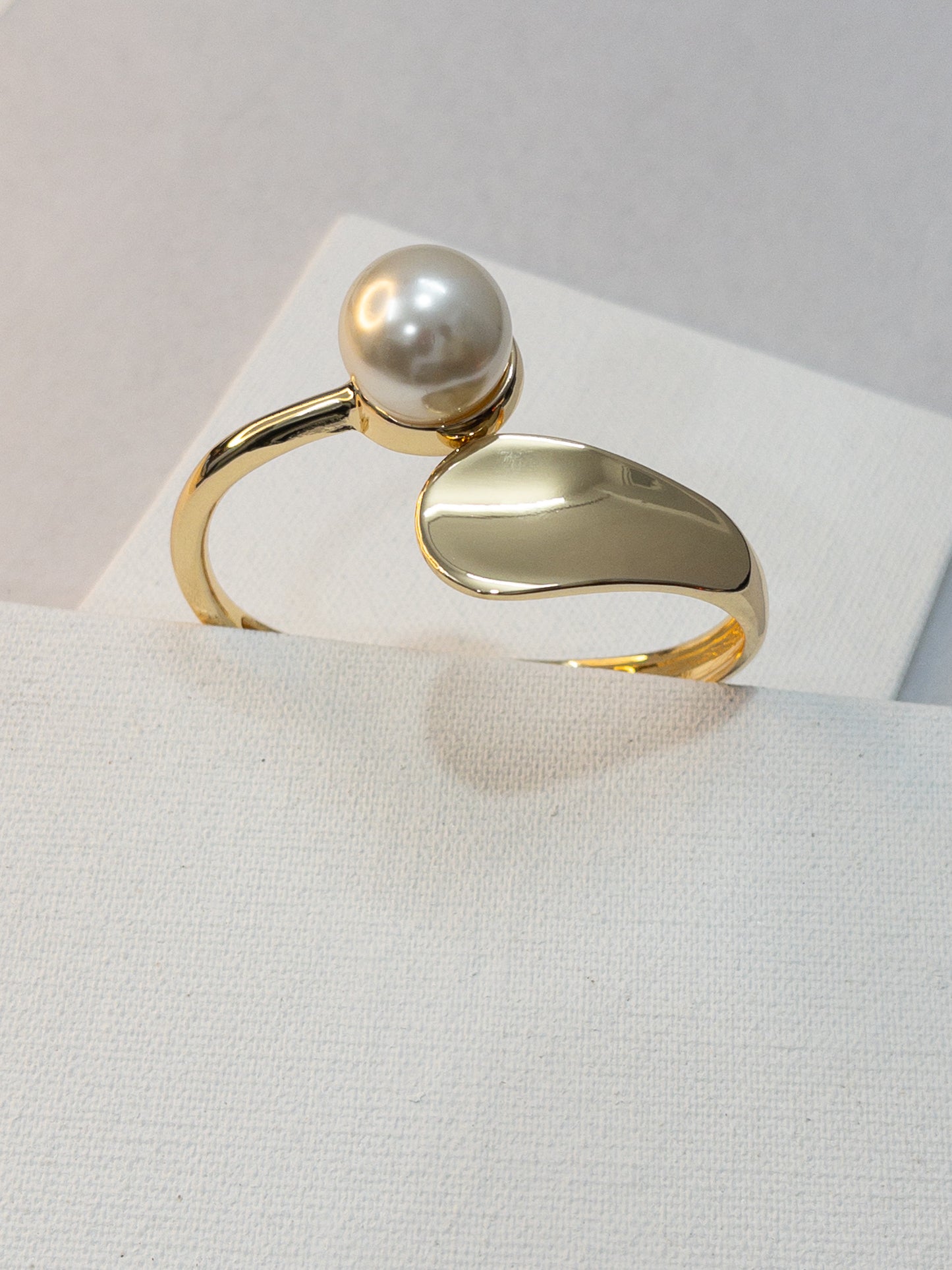 Magnificent Pearl Chunky Bracelet