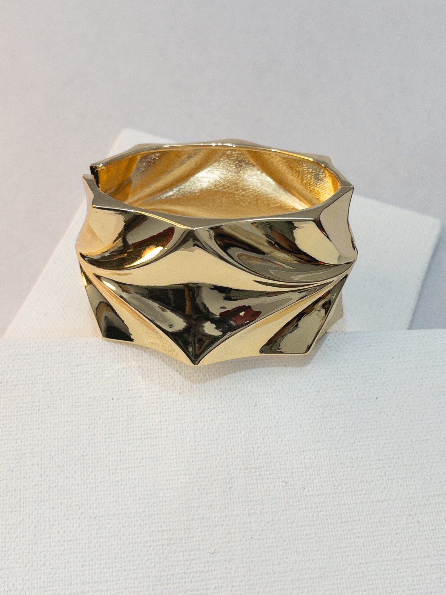 Ribbed Chunky Bracelet