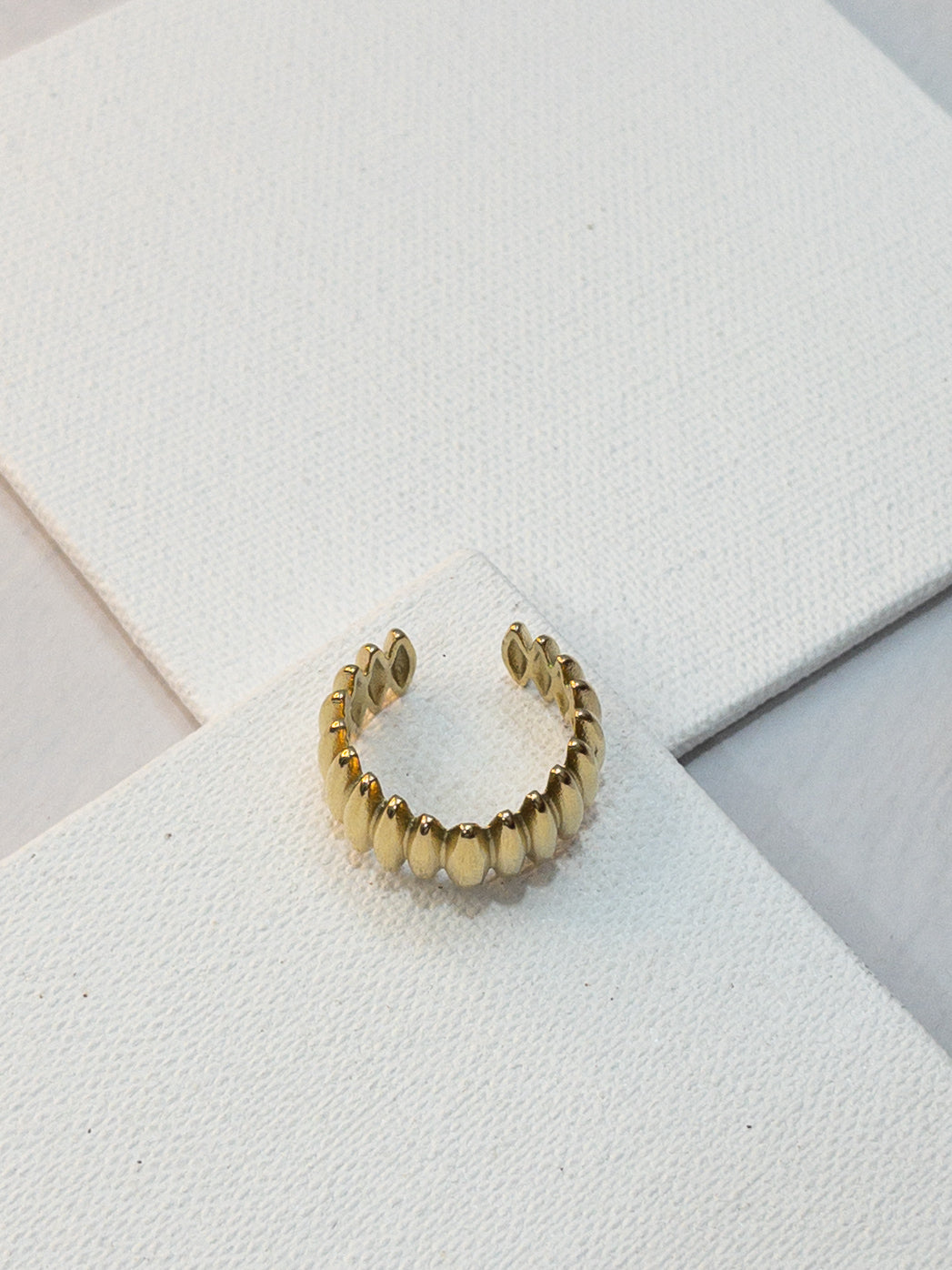 Ribbed Adjustable Ring
