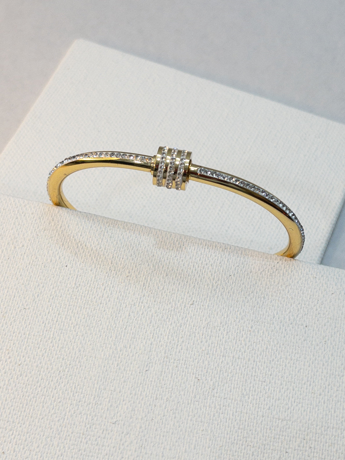 Zircon Diamond cuff Bracelet