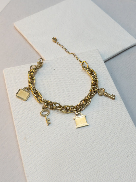 Lock & key Charm Bracelet