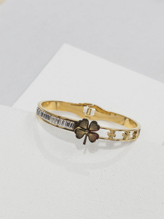 Leafy Zircon diamond Bracelet